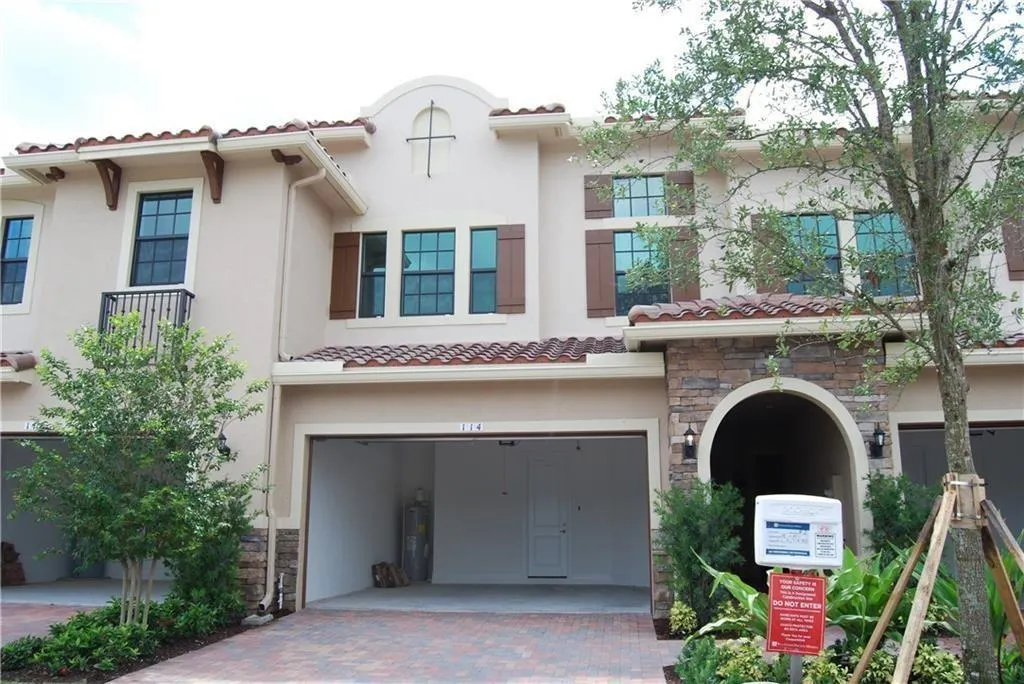 114 SW 127th Ter, #114