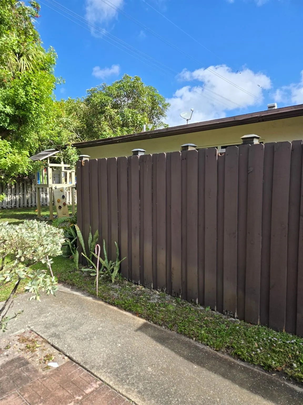 3200 NW 5th Ter, #24