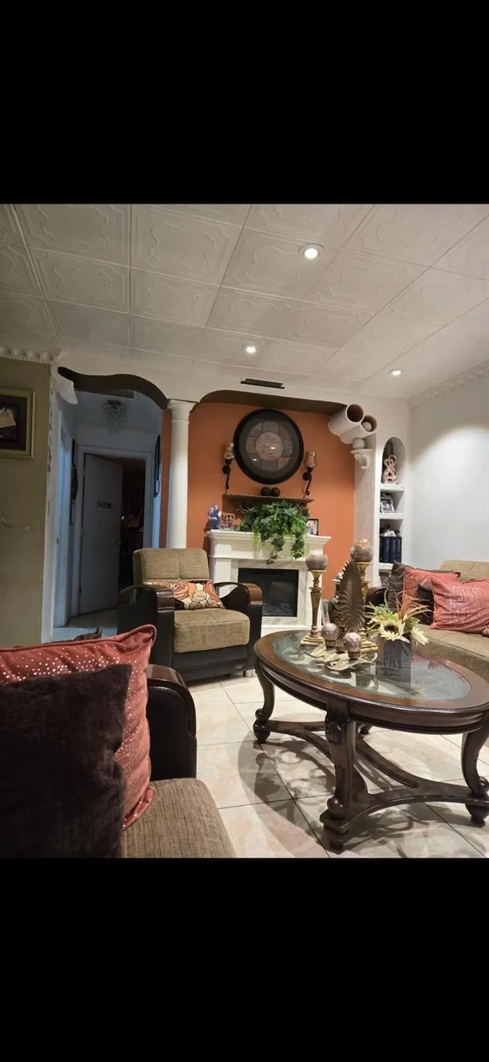 3200 NW 5th Ter, #24