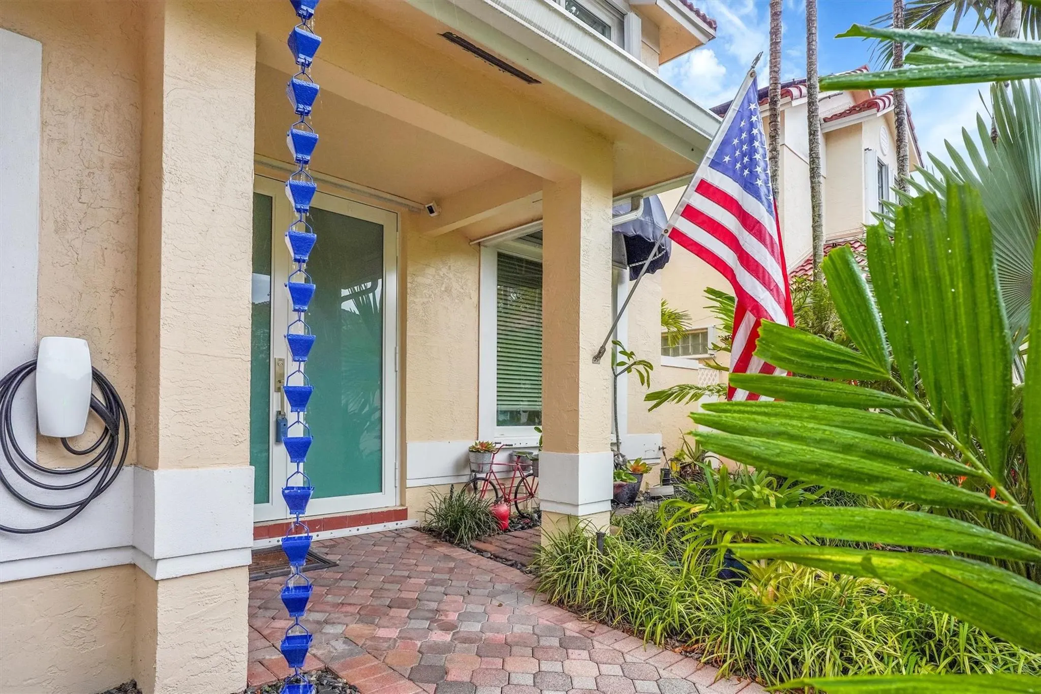 10930 SW 153 CT