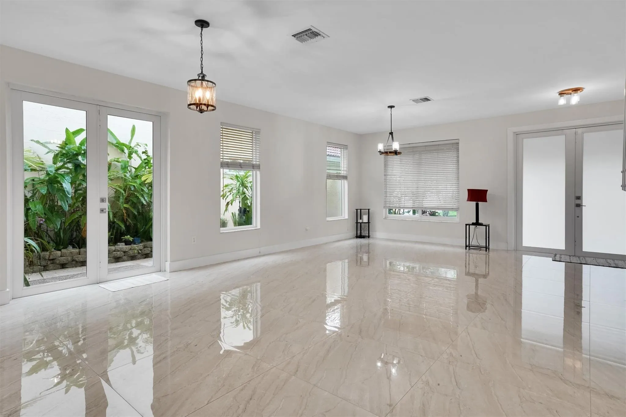 10930 SW 153 CT