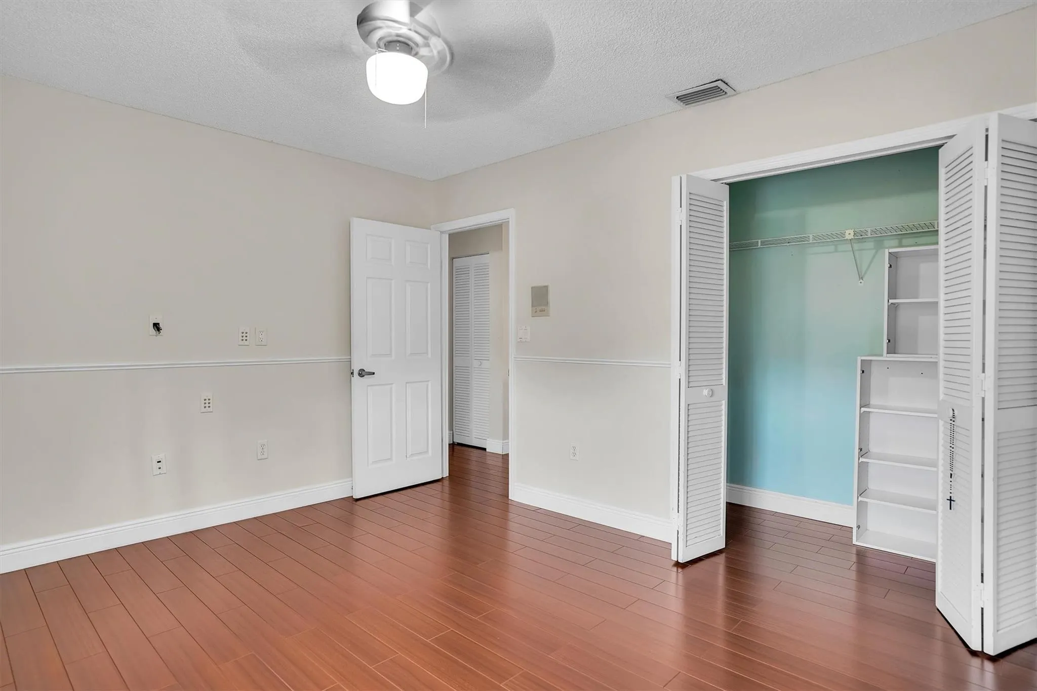 10930 SW 153 CT