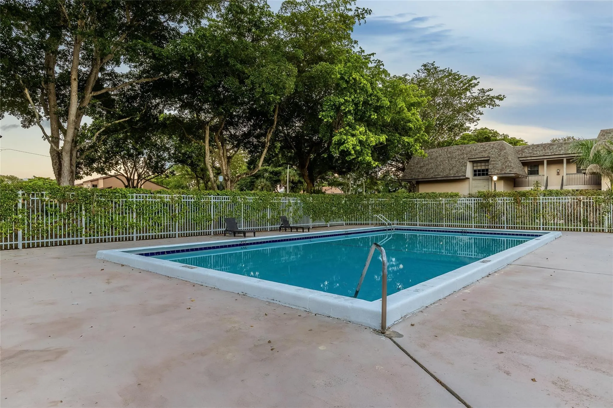 3640 NW 95th Ter, #1K