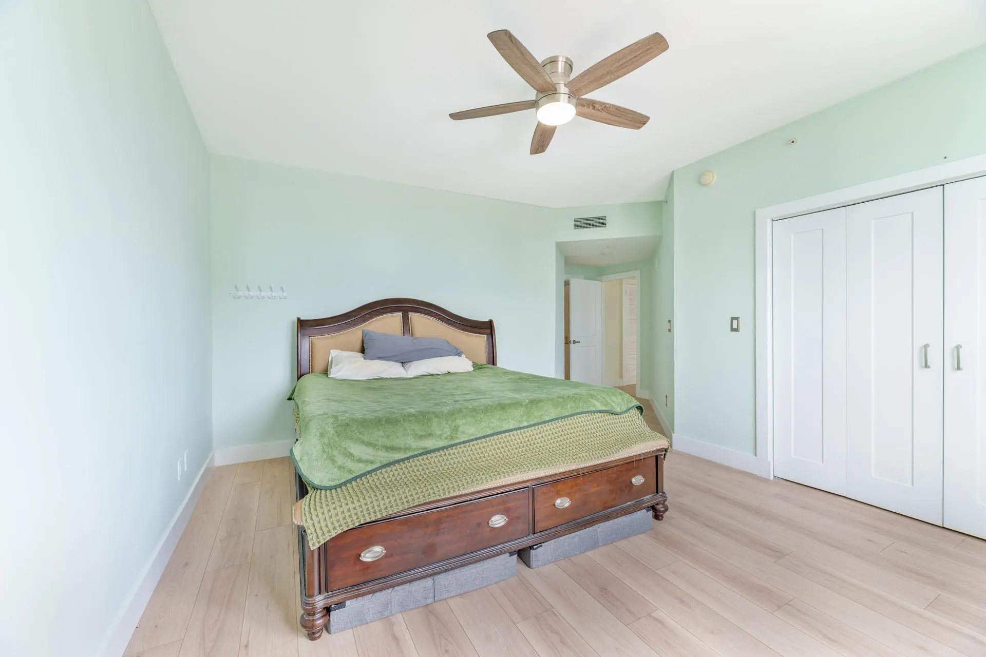 511 SE 5th Ave, #2114