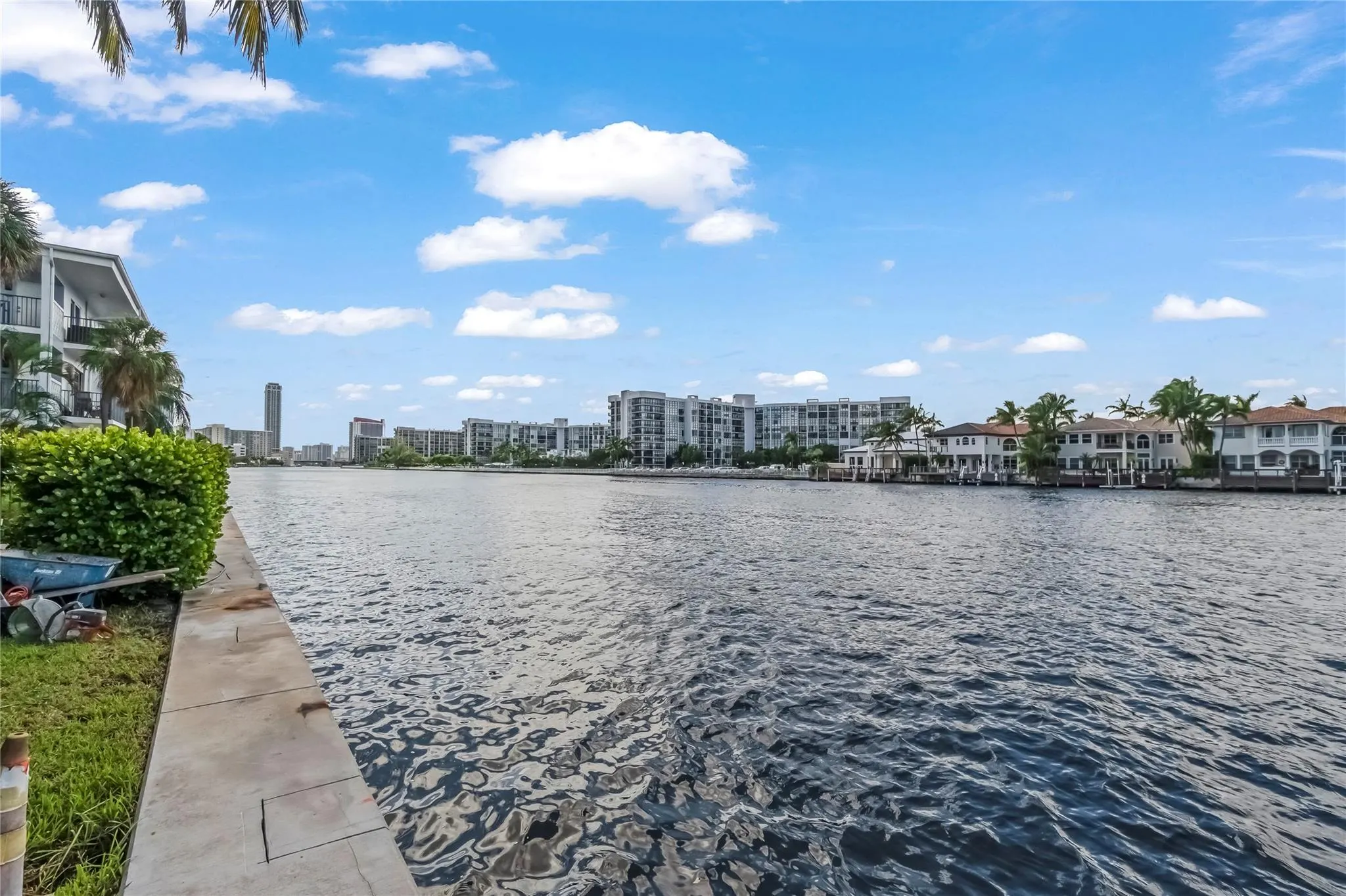 2600 S Ocean Dr, #308