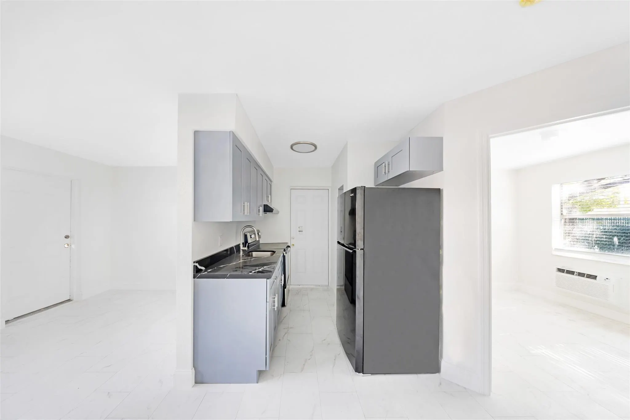110 NW 7th Ave, #5