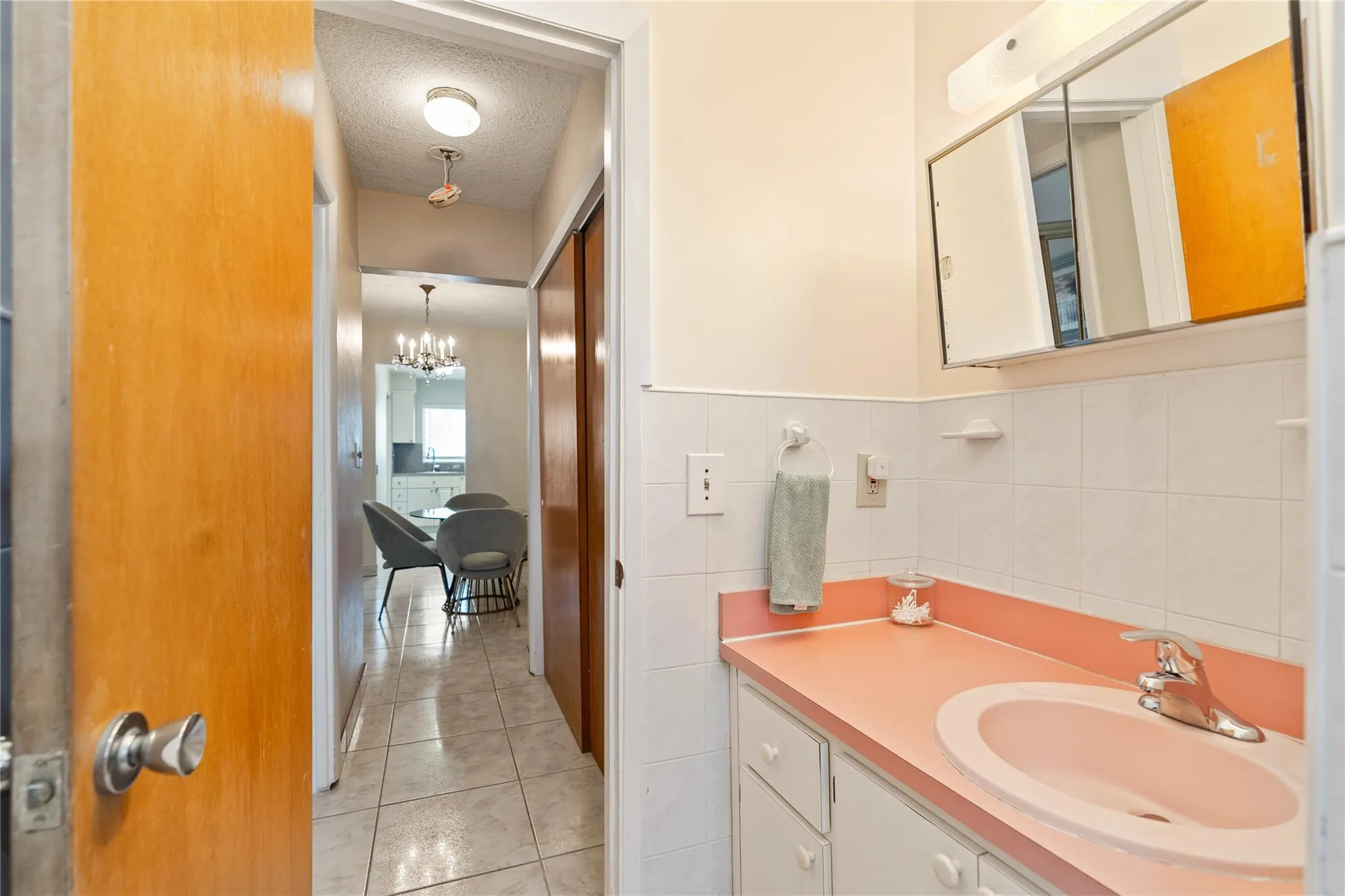161 NE 10th Ave, #3B