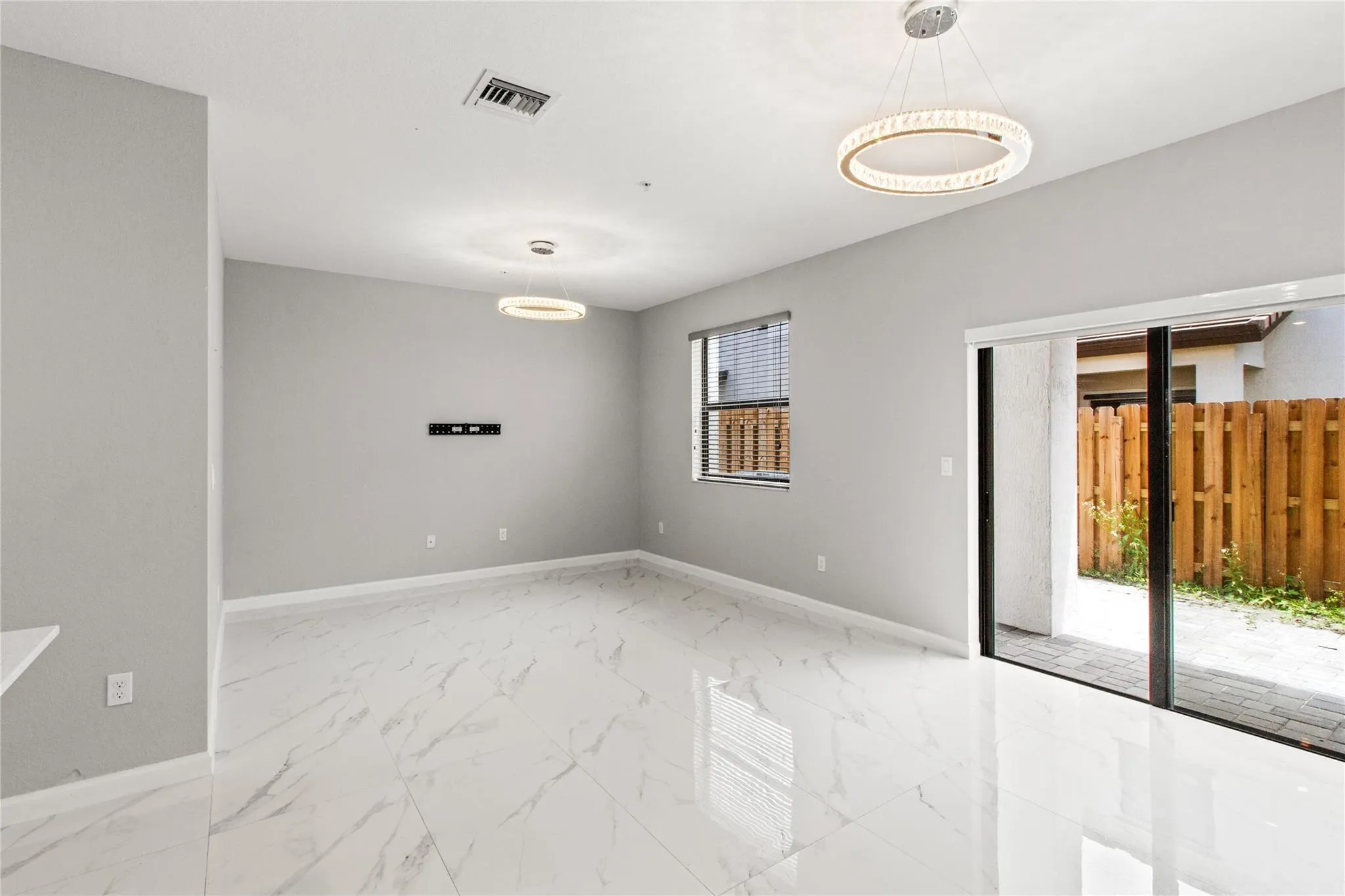 221 SW 159th Way
