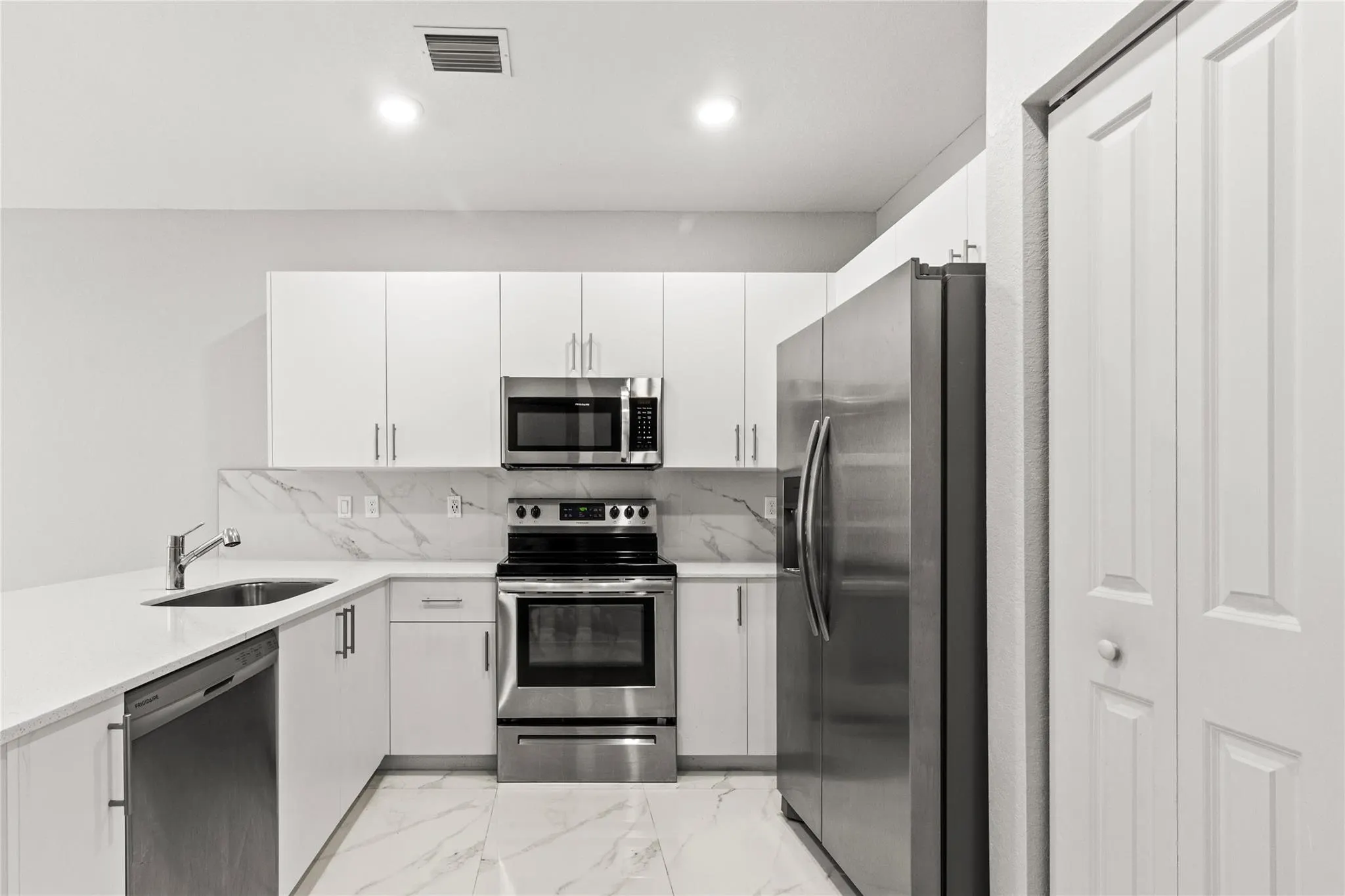 221 SW 159th Way