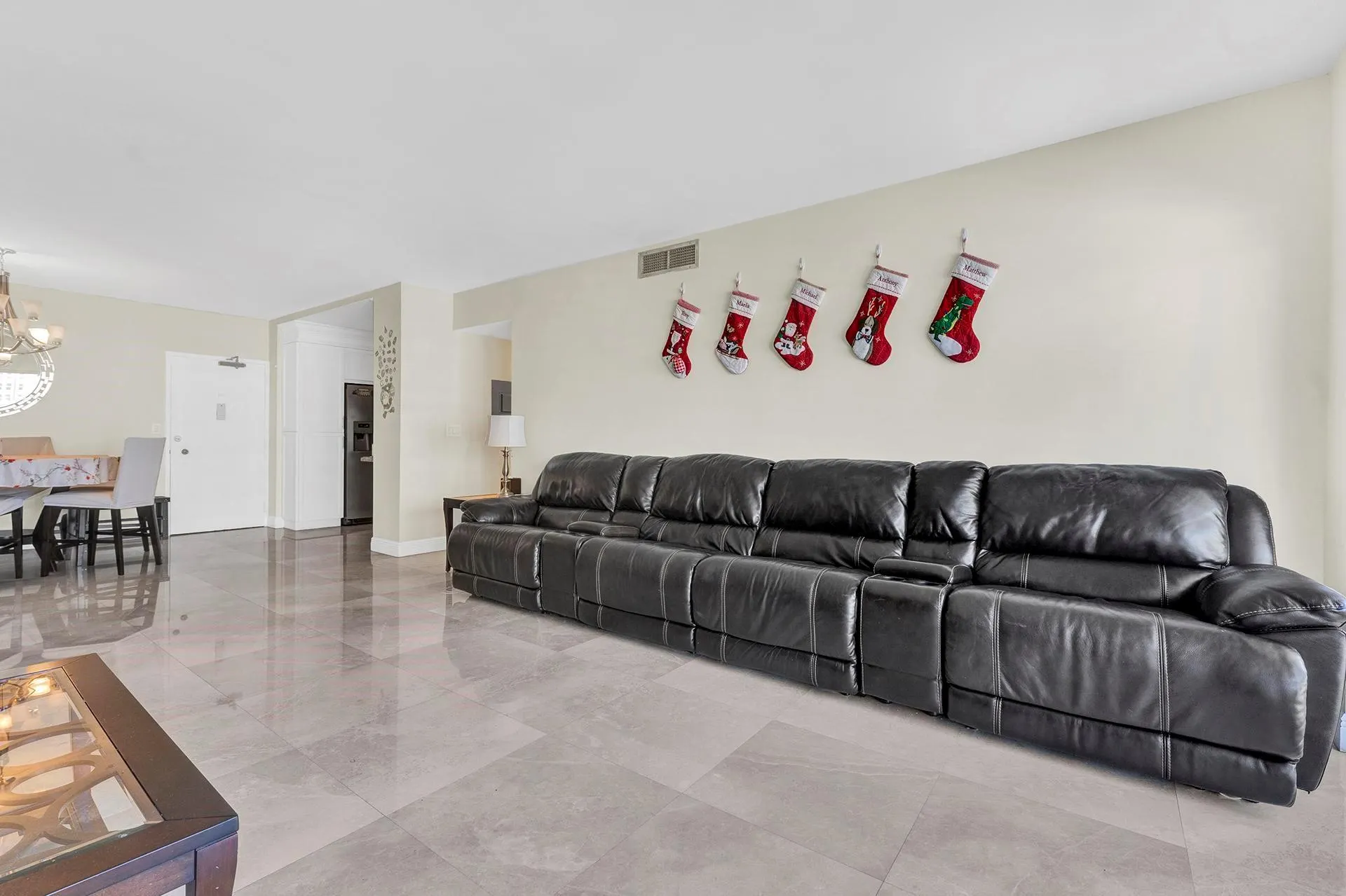 1980 S Ocean Dr, #10H