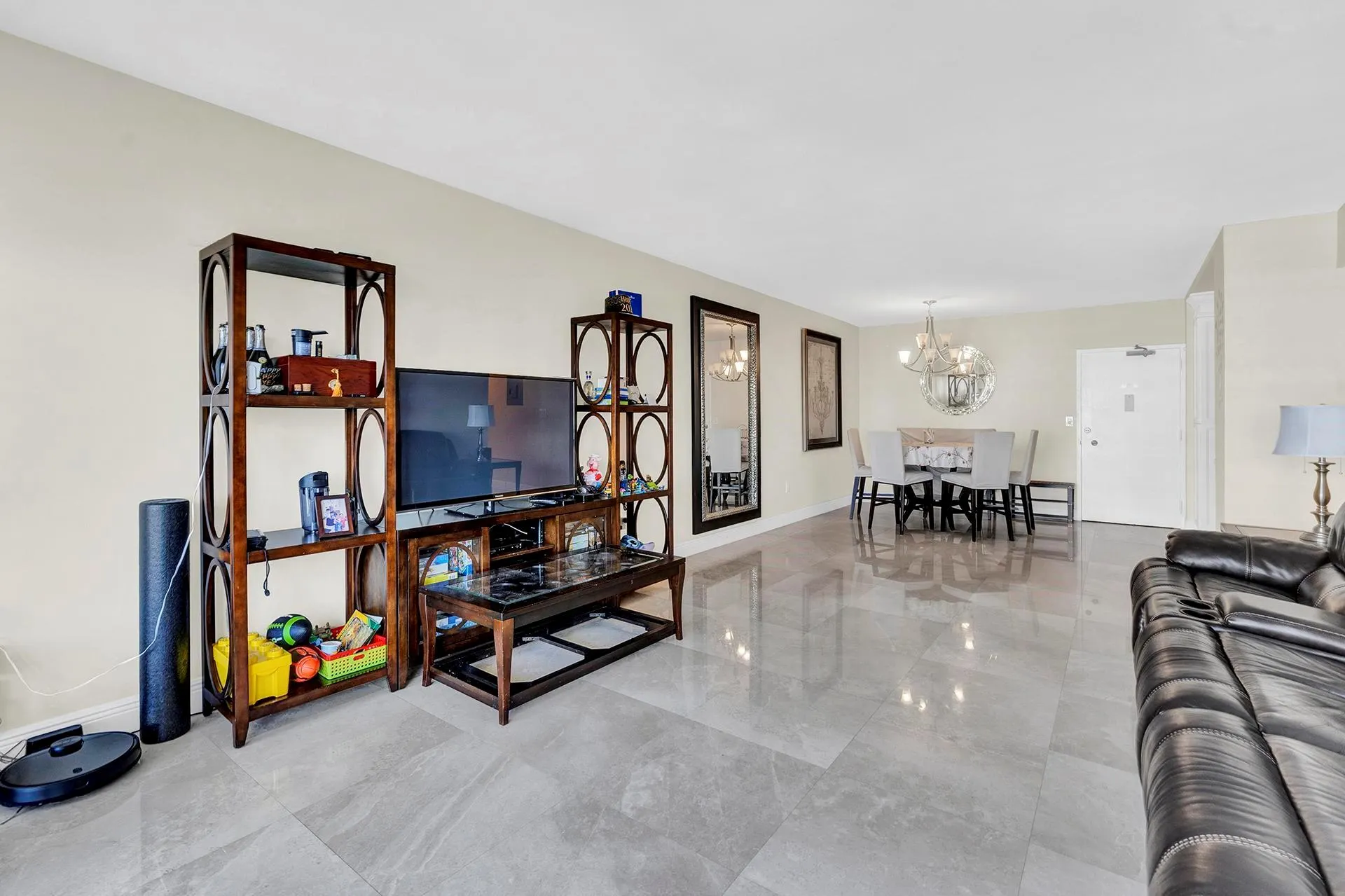 1980 S Ocean Dr, #10H