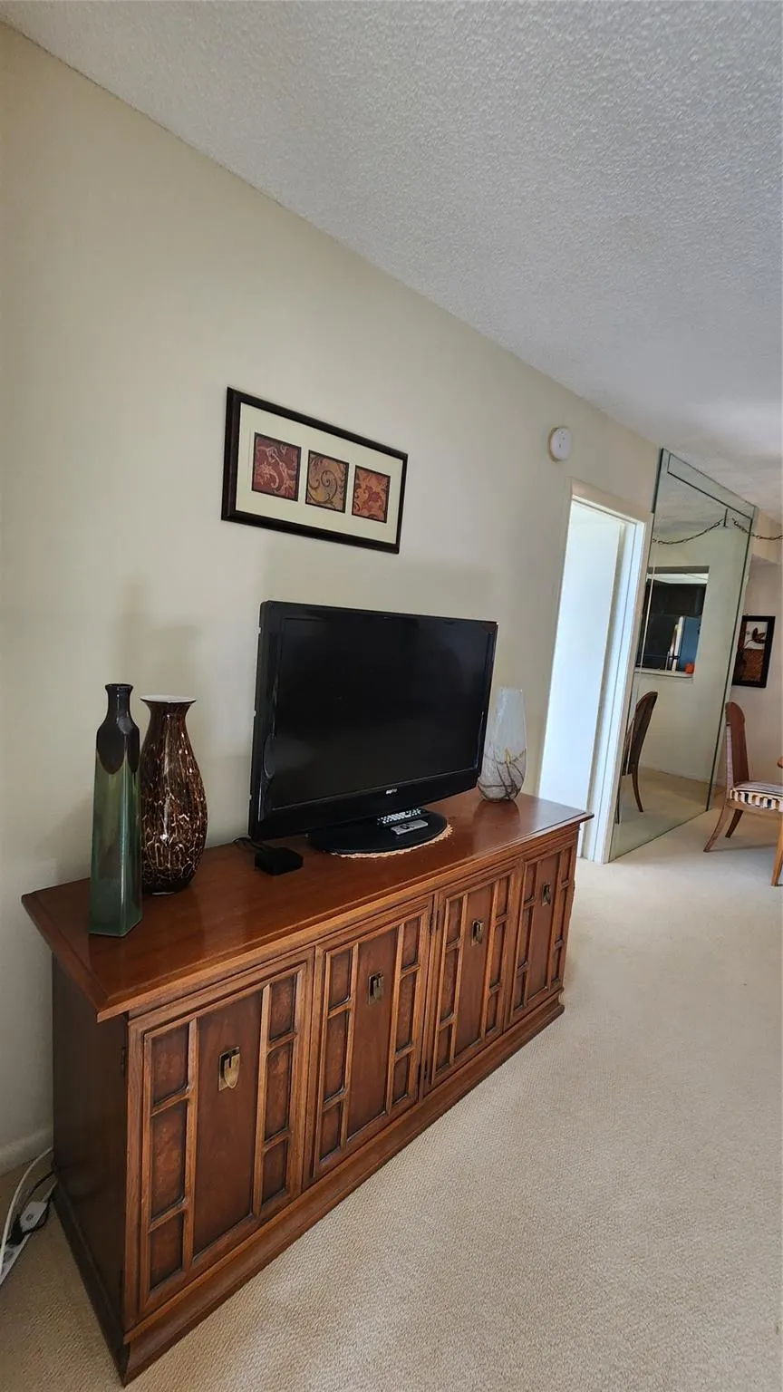 7380 NW 18th St, #202