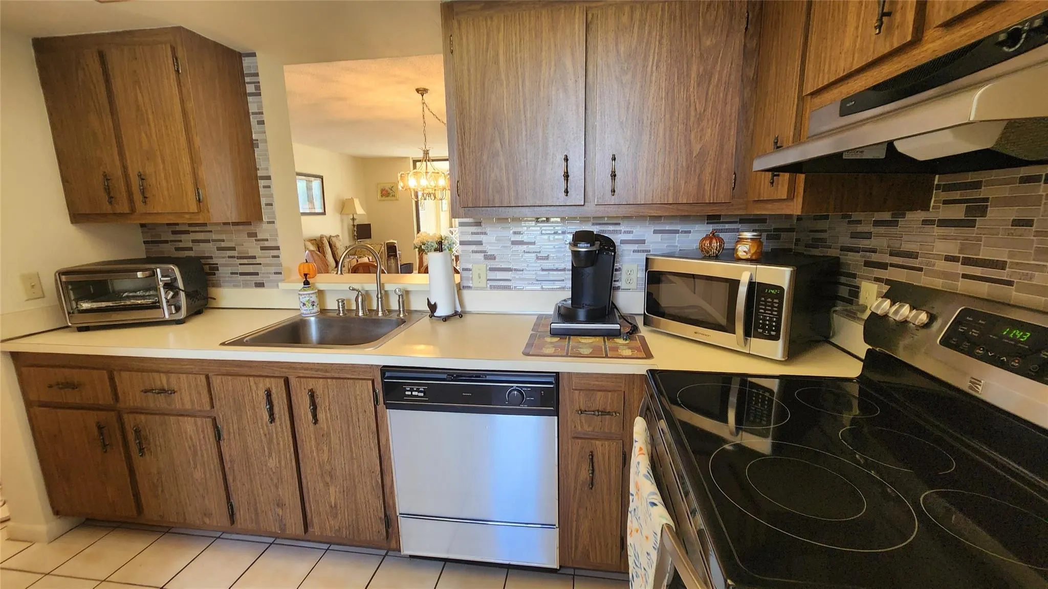 7380 NW 18th St, #202