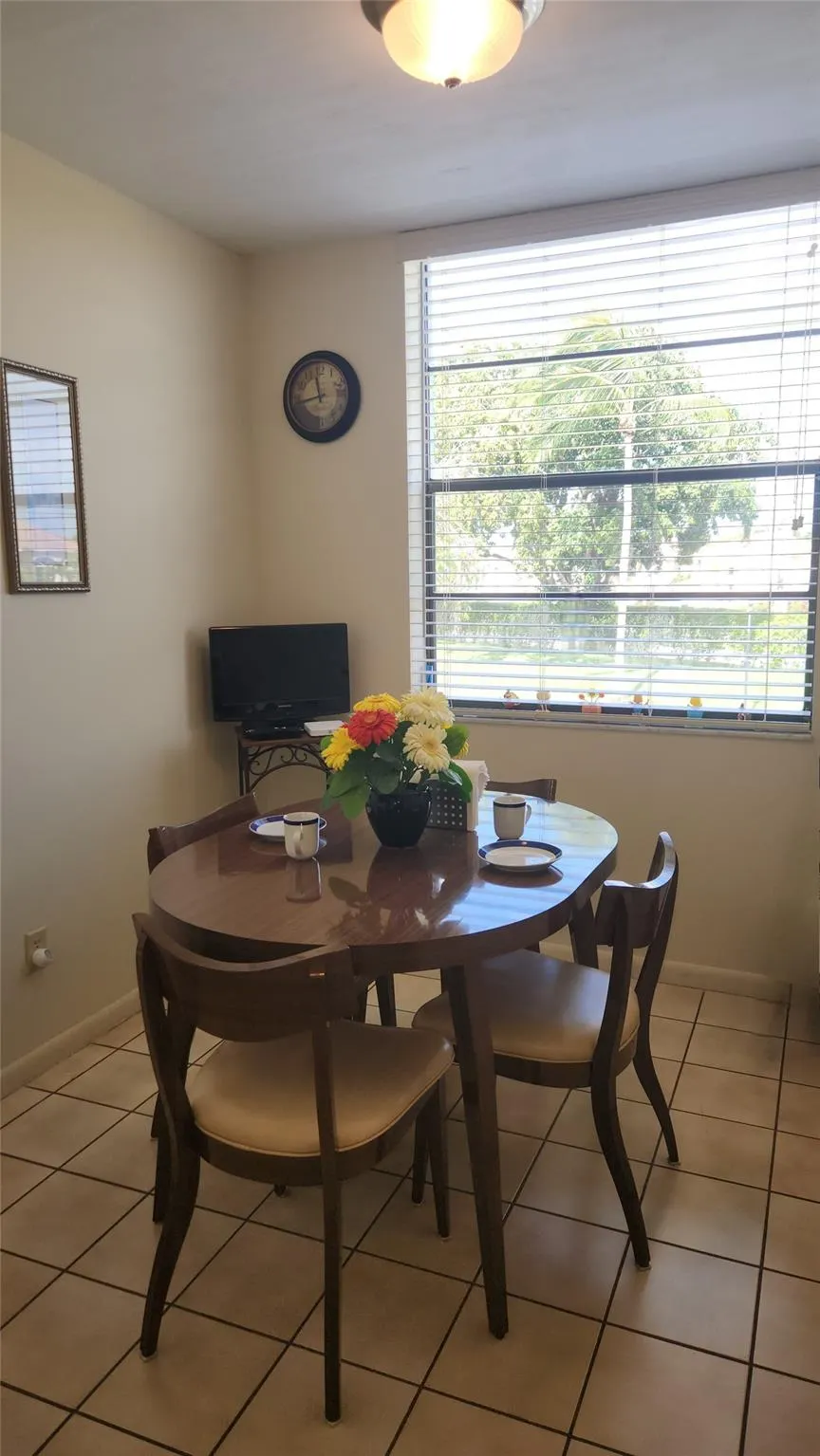 7380 NW 18th St, #202