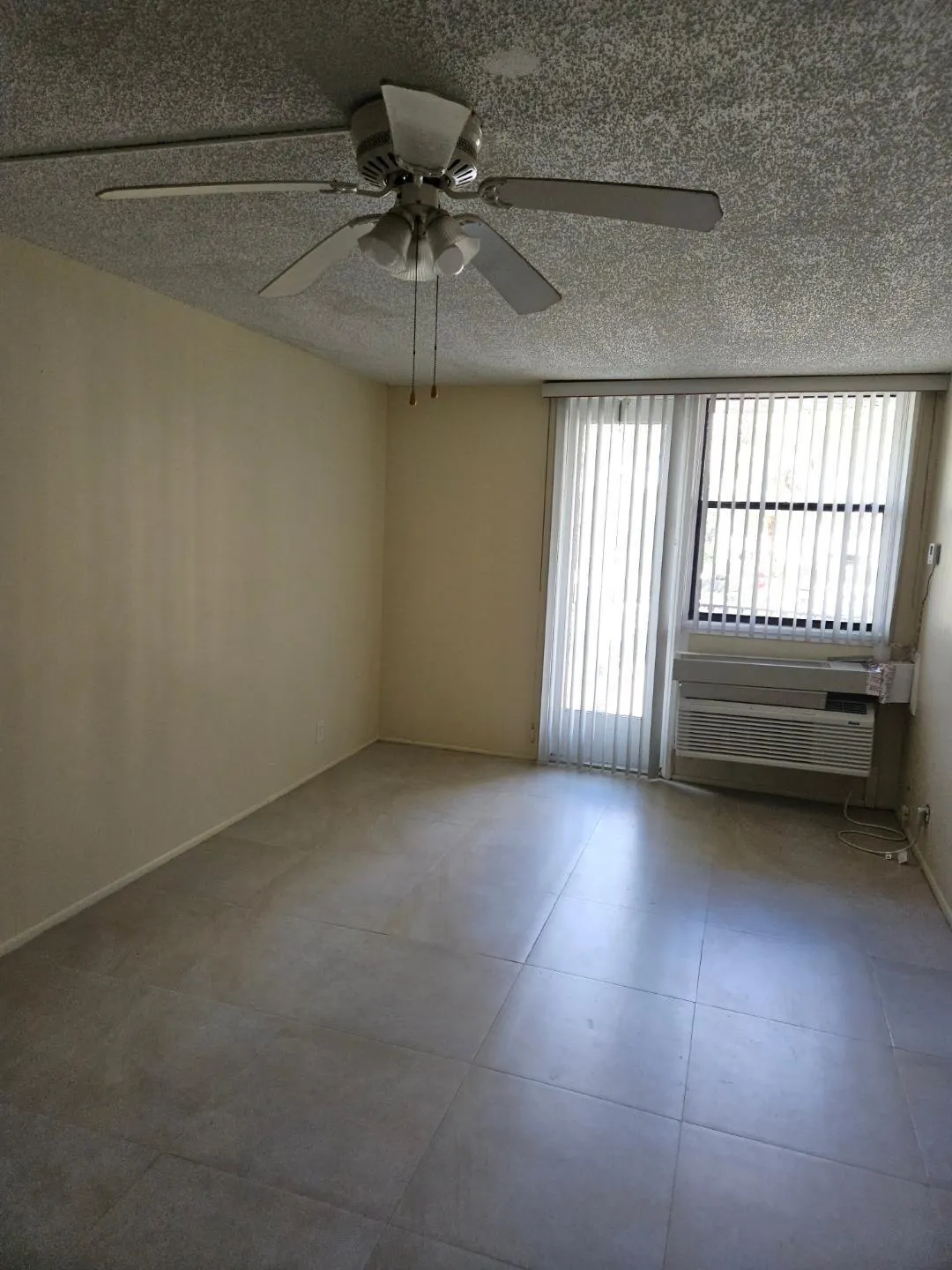 2701 Riverside Dr, #217B