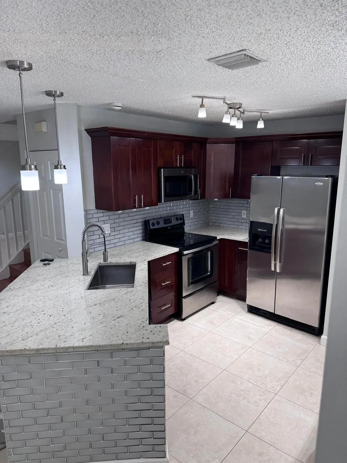 1436 SW 47th Ave