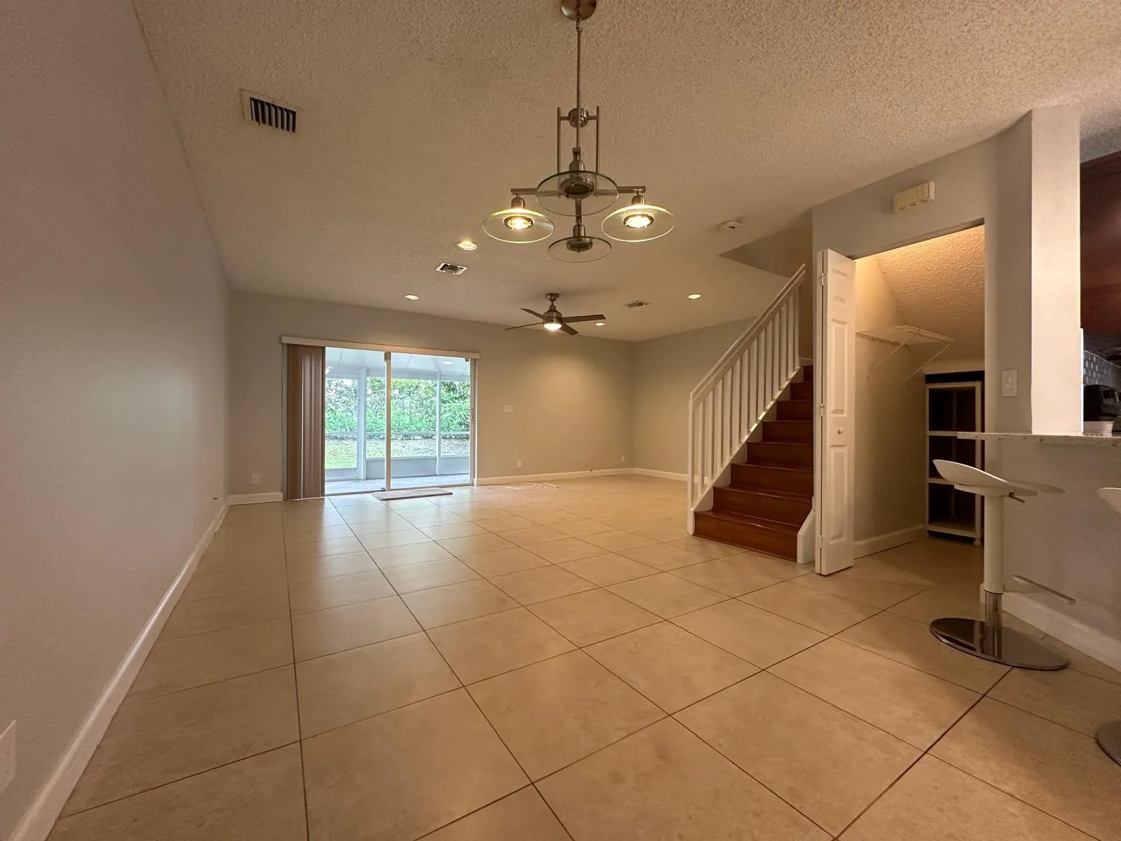 1436 SW 47th Ave