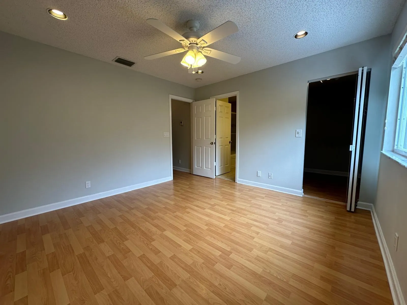 1436 SW 47th Ave