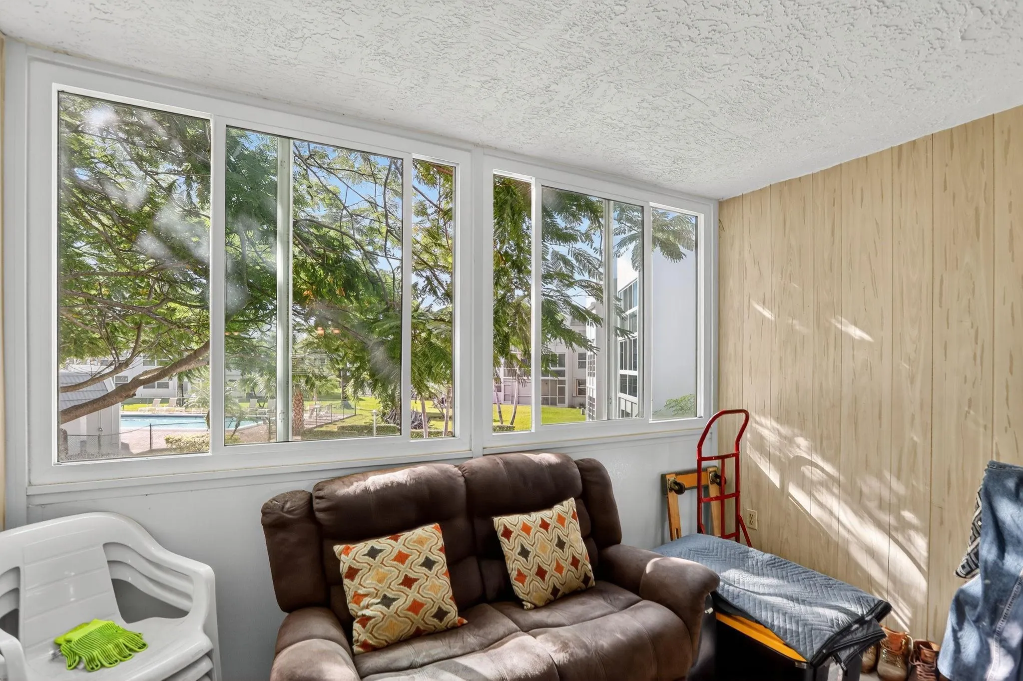 6650 Royal Palm Blvd, #203