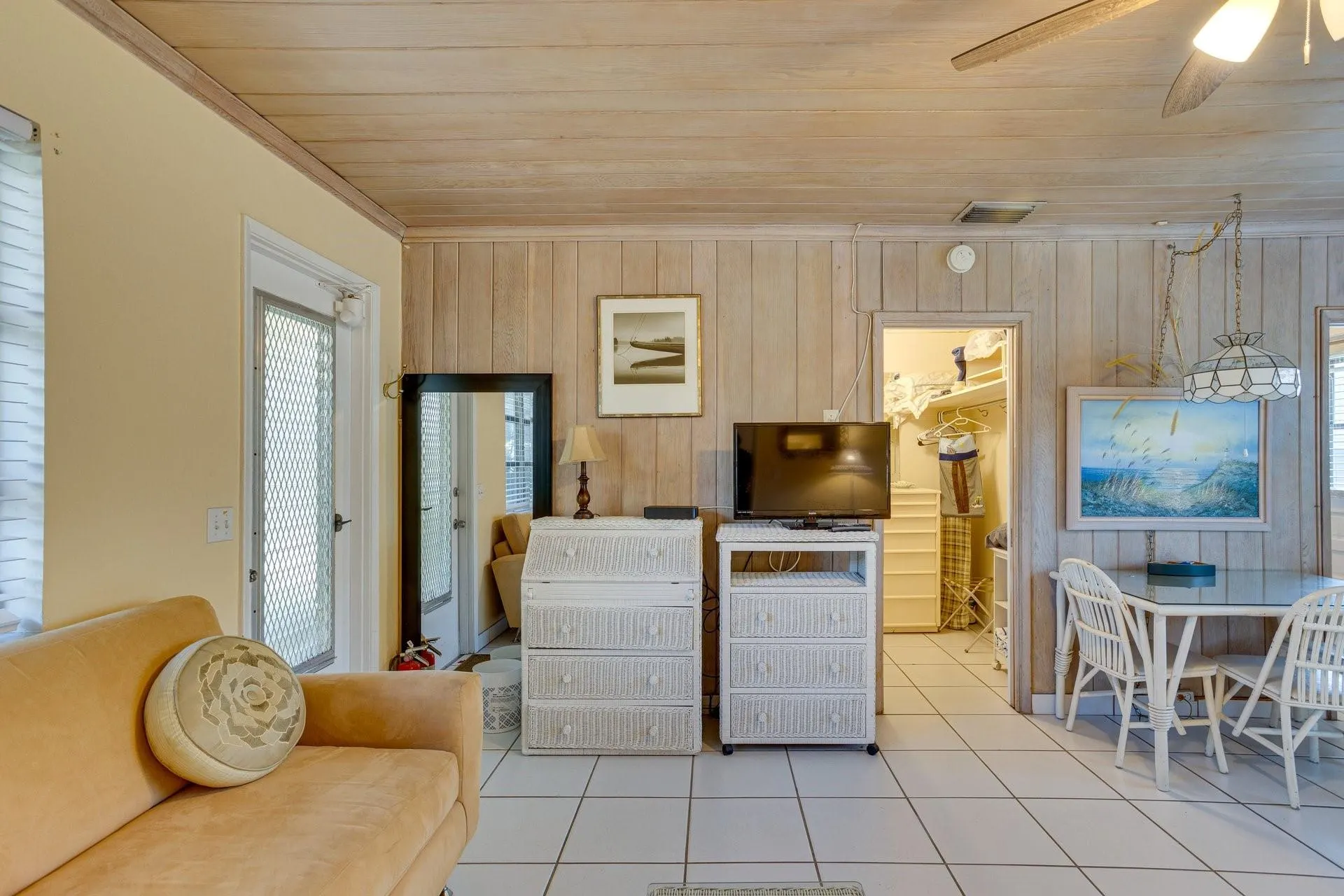 30 Andrews Ave, #23C