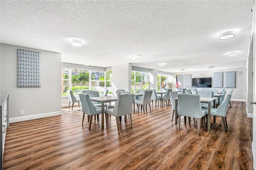 5200 N Ocean Blvd, #109