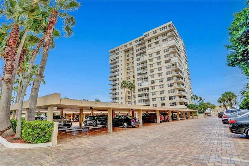 5200 N Ocean Blvd, #109