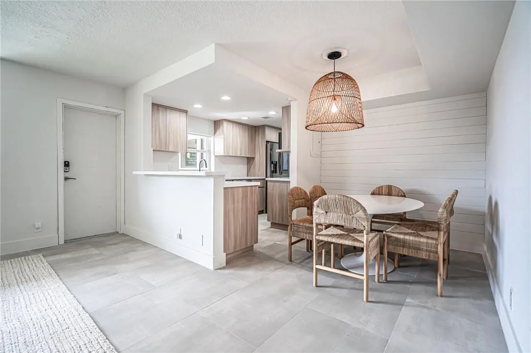 5200 N Ocean Blvd, #109