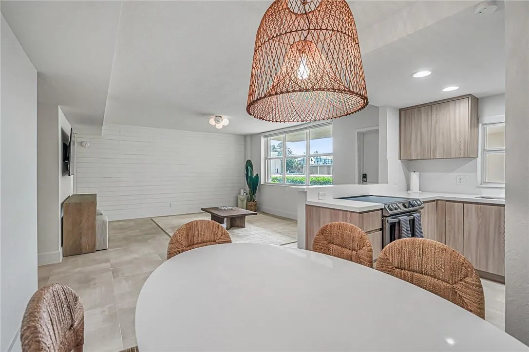5200 N Ocean Blvd, #109