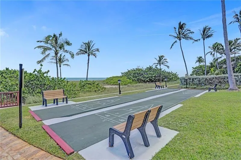5200 N Ocean Blvd, #109