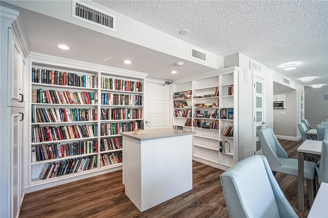 5200 N Ocean Blvd, #109