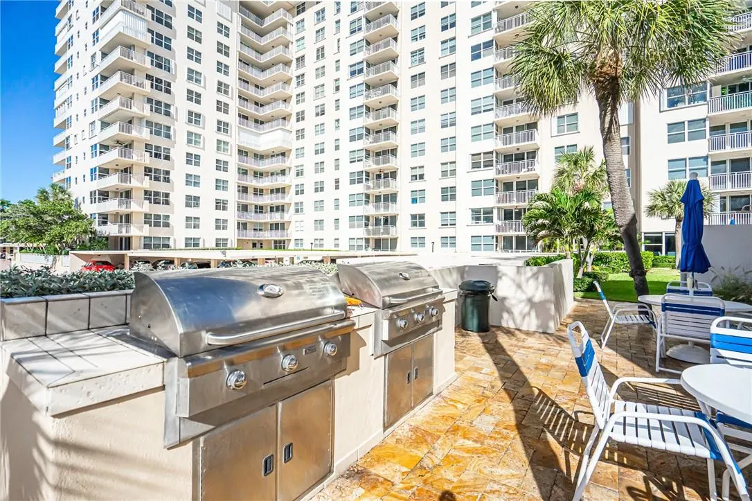 5200 N Ocean Blvd, #109