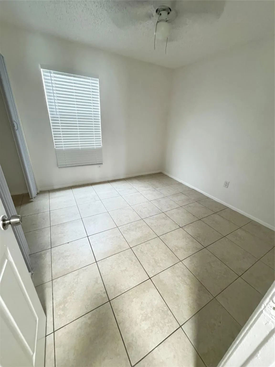 10553 Aquarius Ln