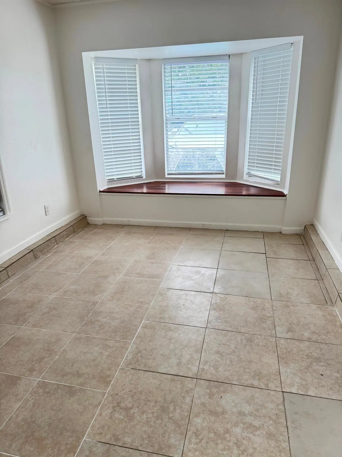 10553 Aquarius Ln