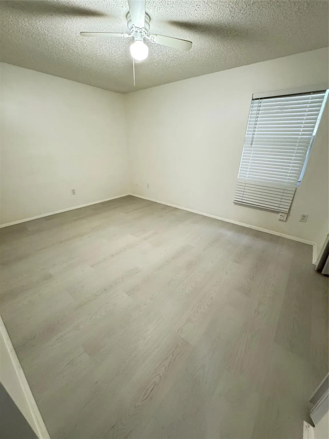 10553 Aquarius Ln