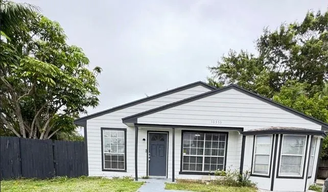 10553 Aquarius Ln
