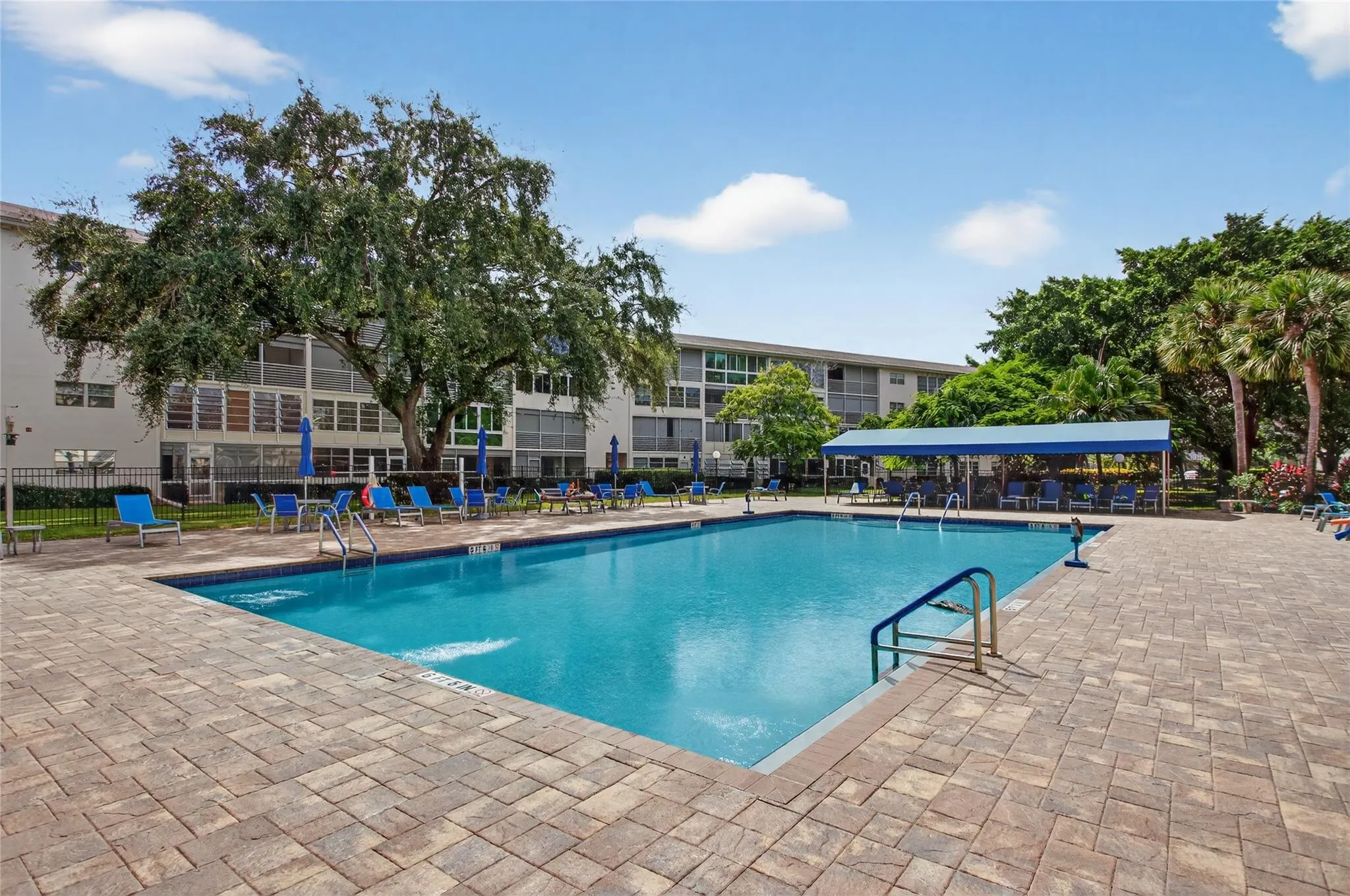 3303 Aruba Way, #O4