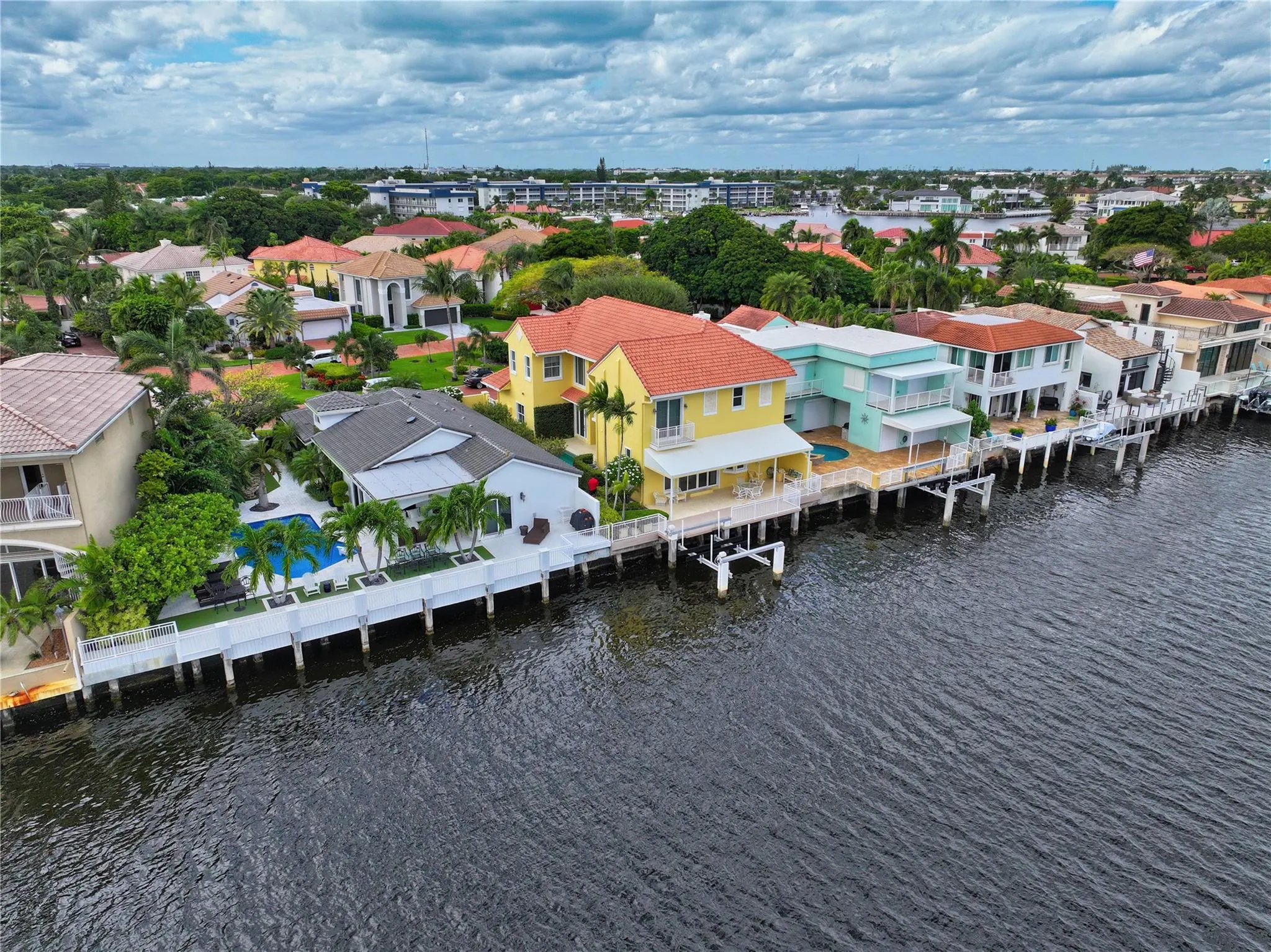 3585 Admirals Way