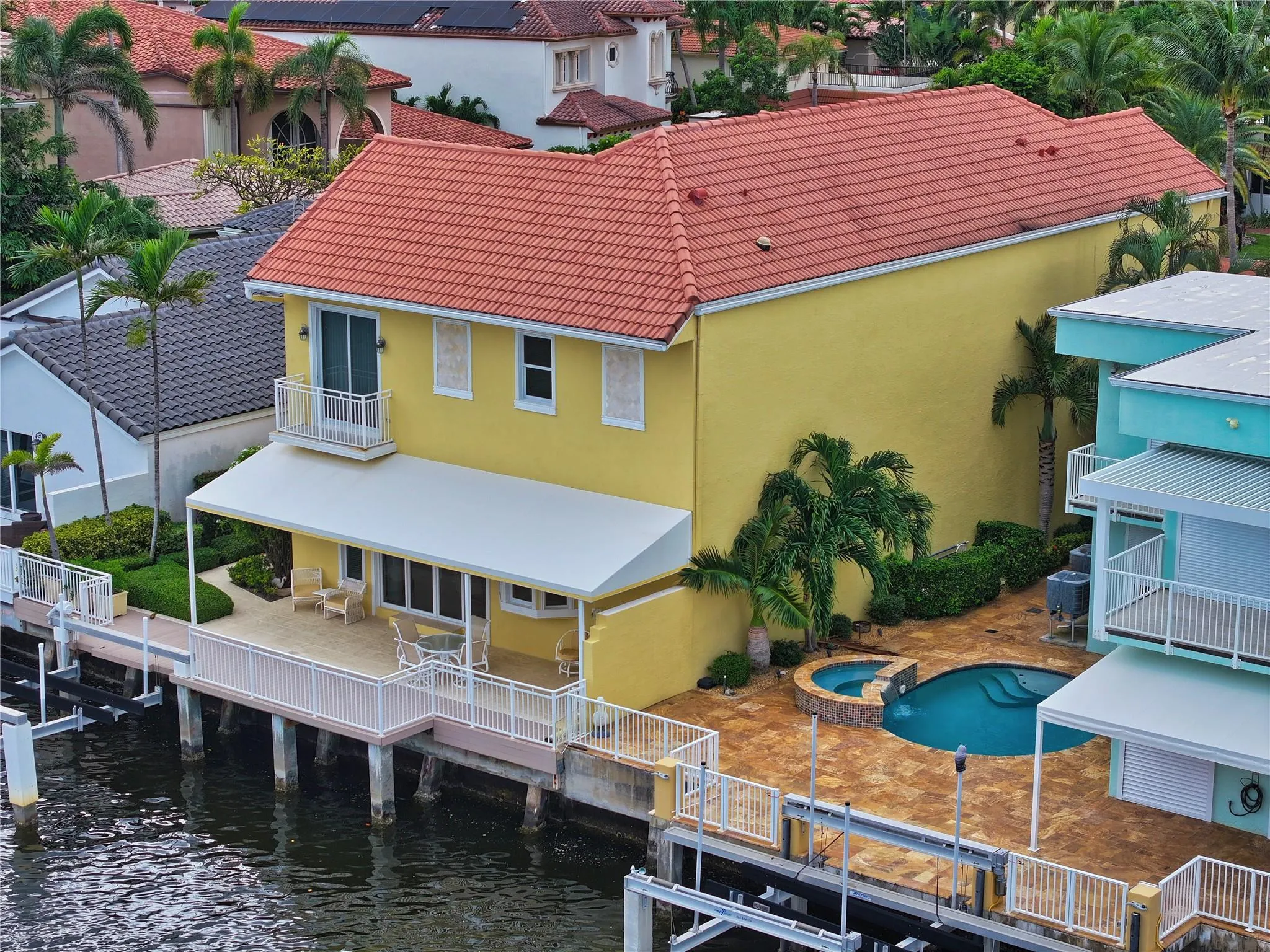 3585 Admirals Way