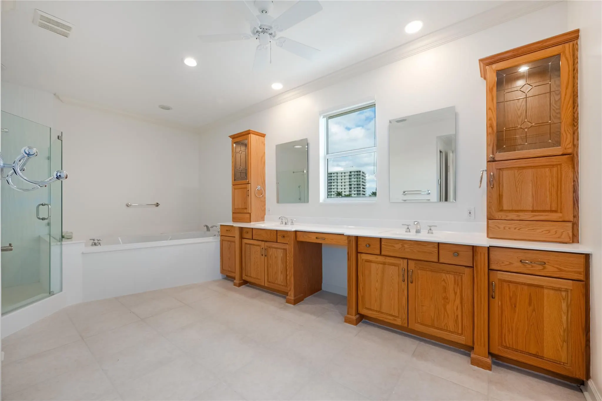 3585 Admirals Way