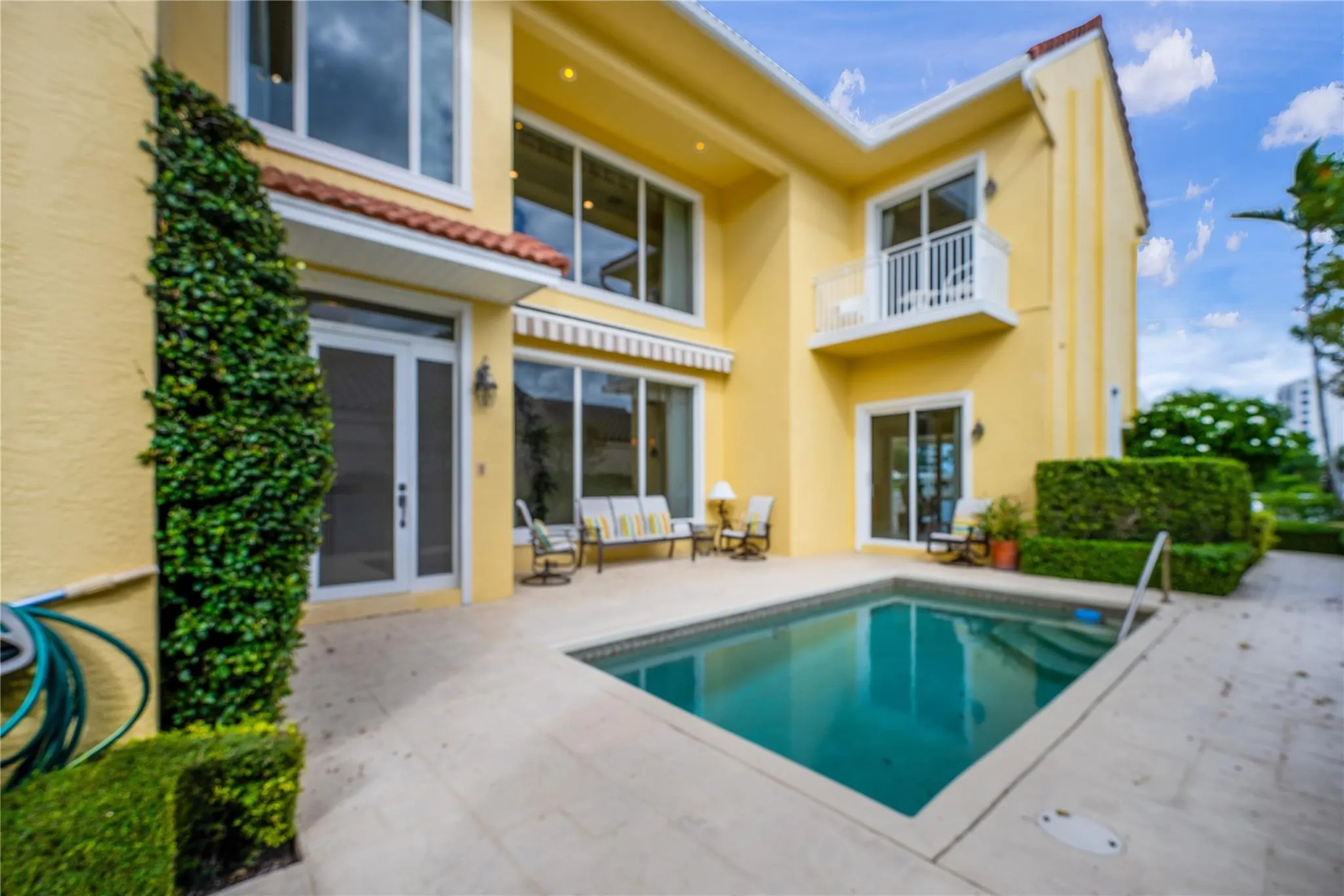 3585 Admirals Way