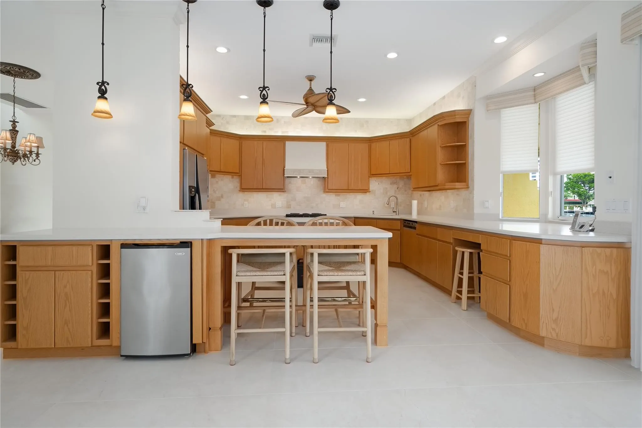 3585 Admirals Way