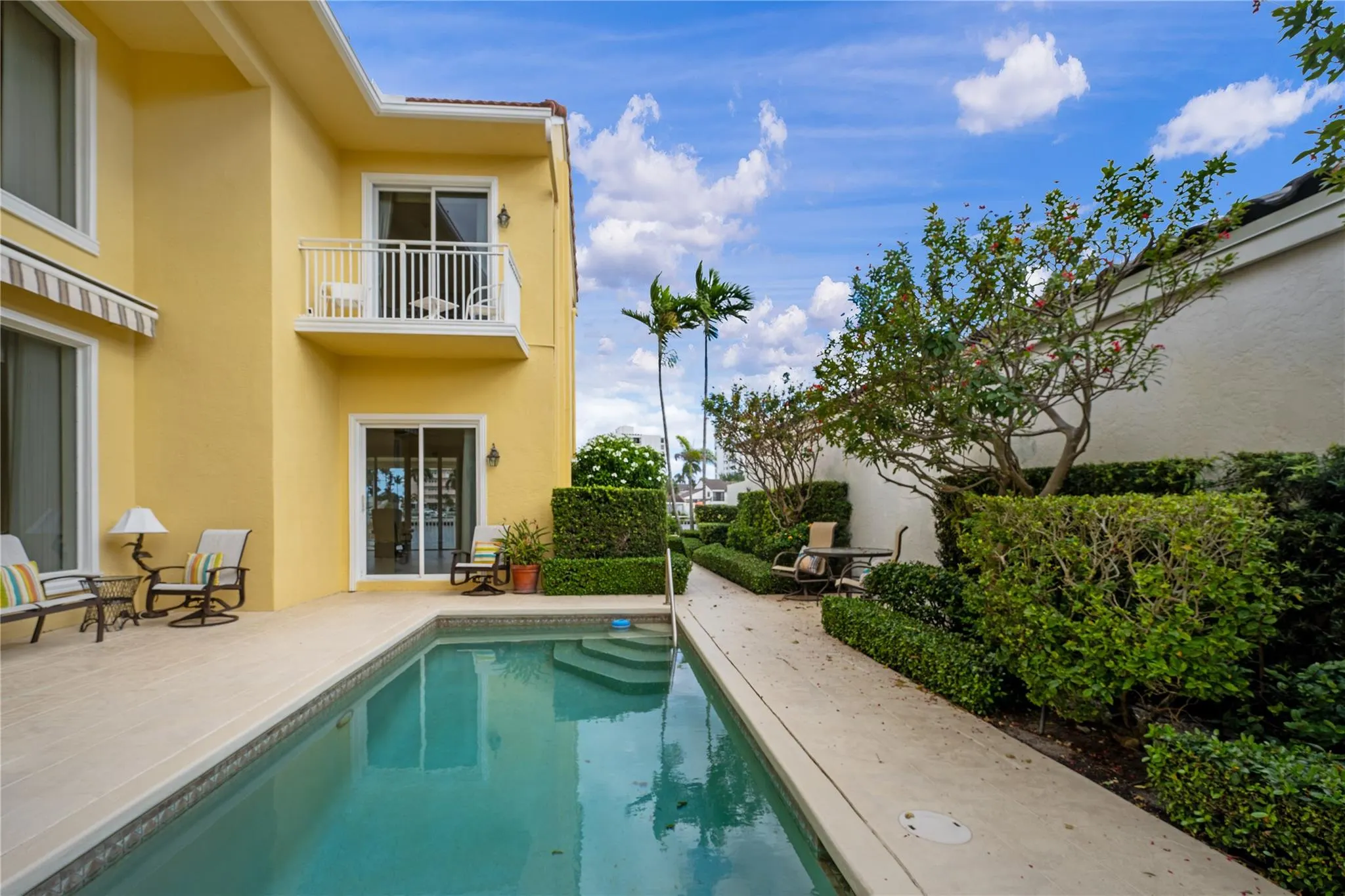 3585 Admirals Way