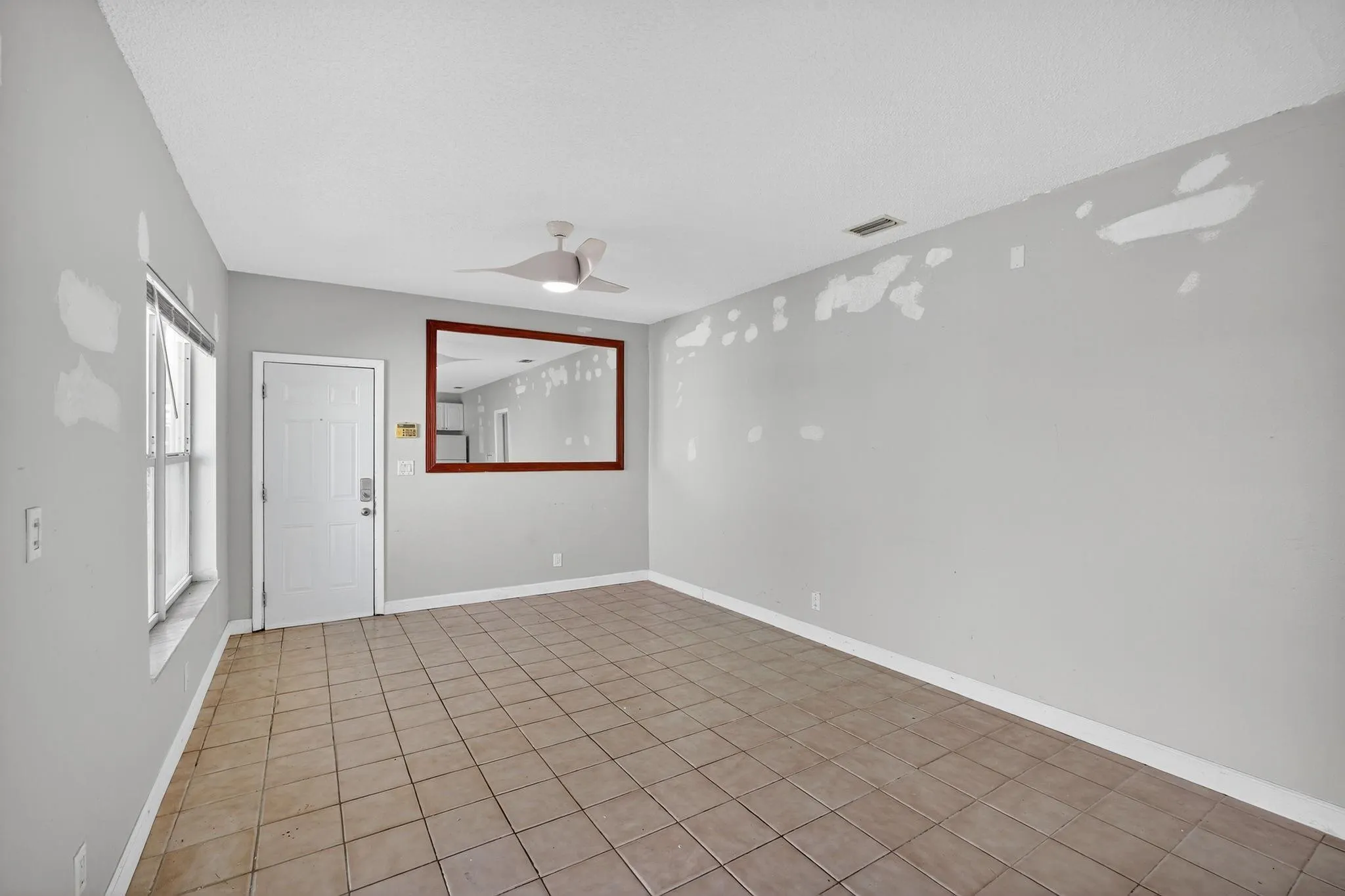 625 NE 10th Ave, #3