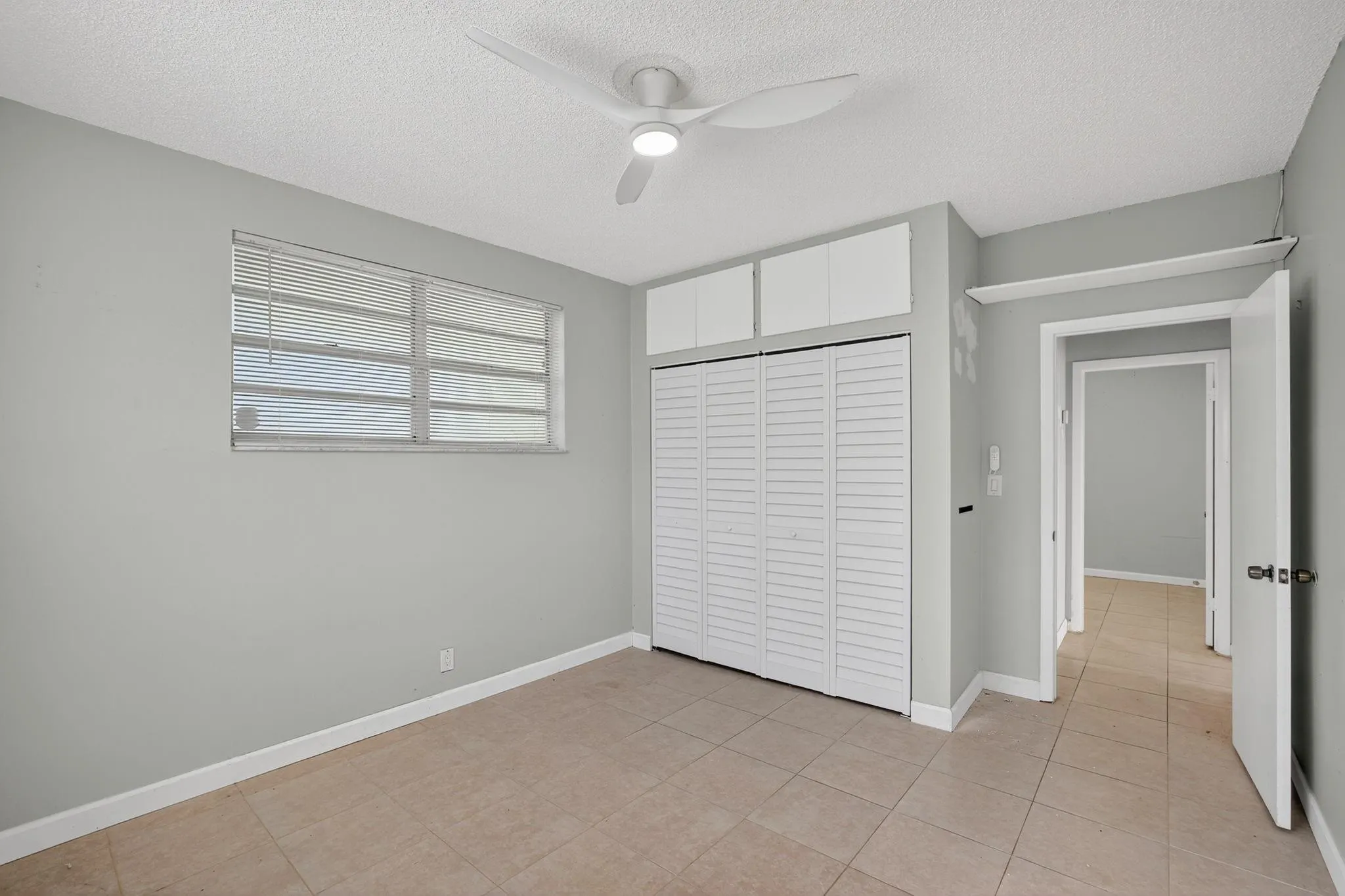 625 NE 10th Ave, #3