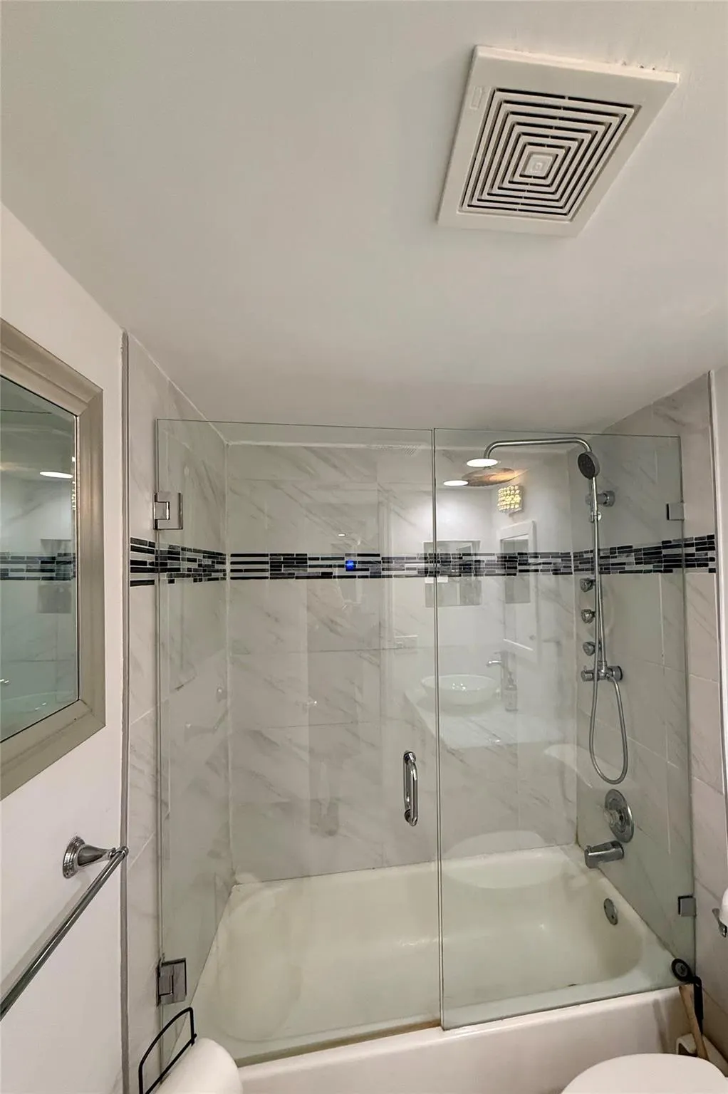 101 Briny Ave, #1107