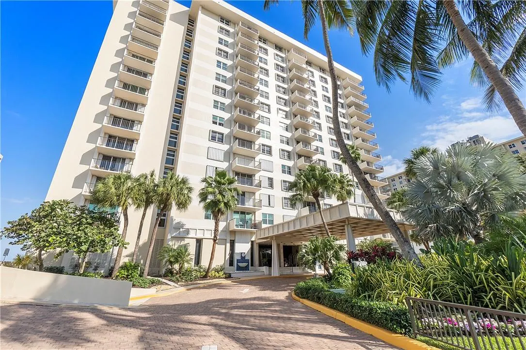 1900 S Ocean Blvd, #7J