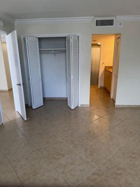 1900 S Ocean Blvd, #7J