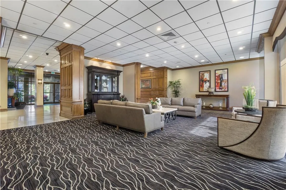 1900 S Ocean Blvd, #7J