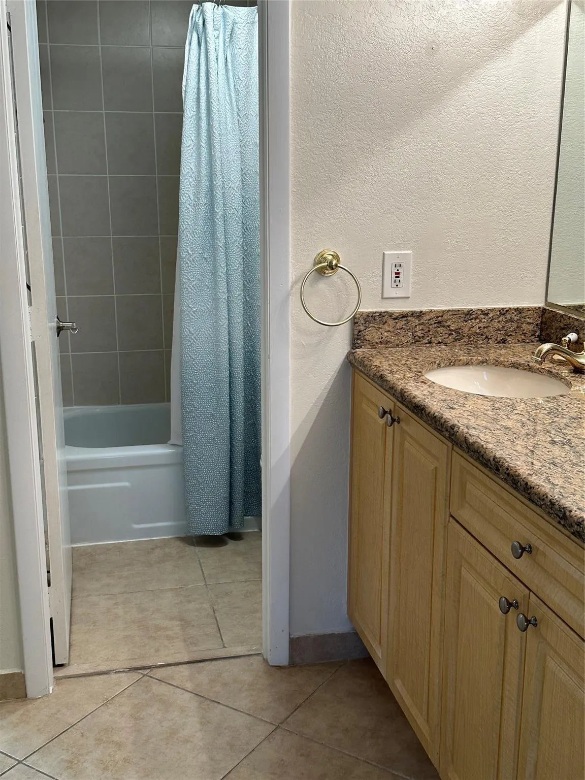 1900 S Ocean Blvd, #7J