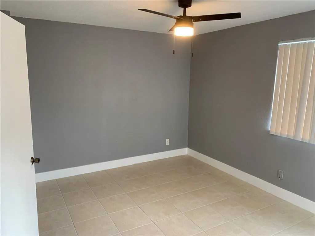755 NW 92nd Ave